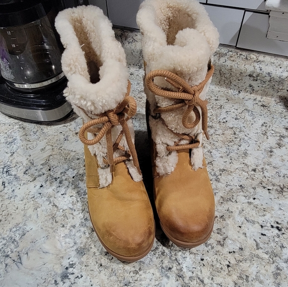 Sorel Shearling Joan of Arctic Wedge II - Picture 10 of 15